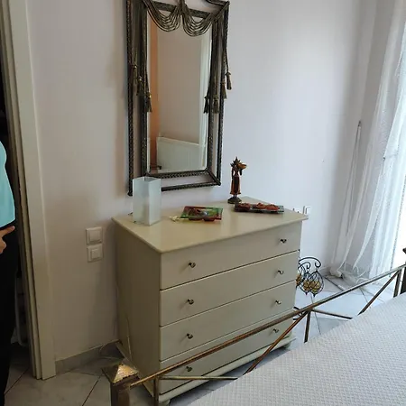 Aristotelis 리메나리아