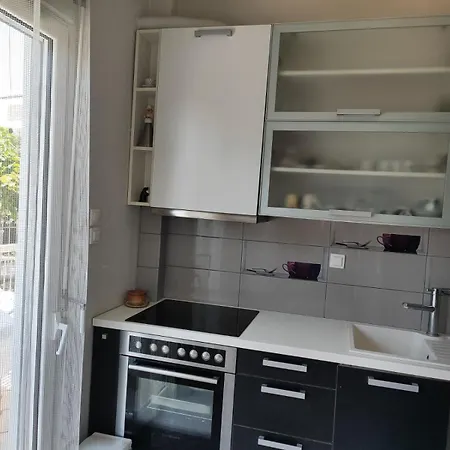 Aristotelis Apartment *